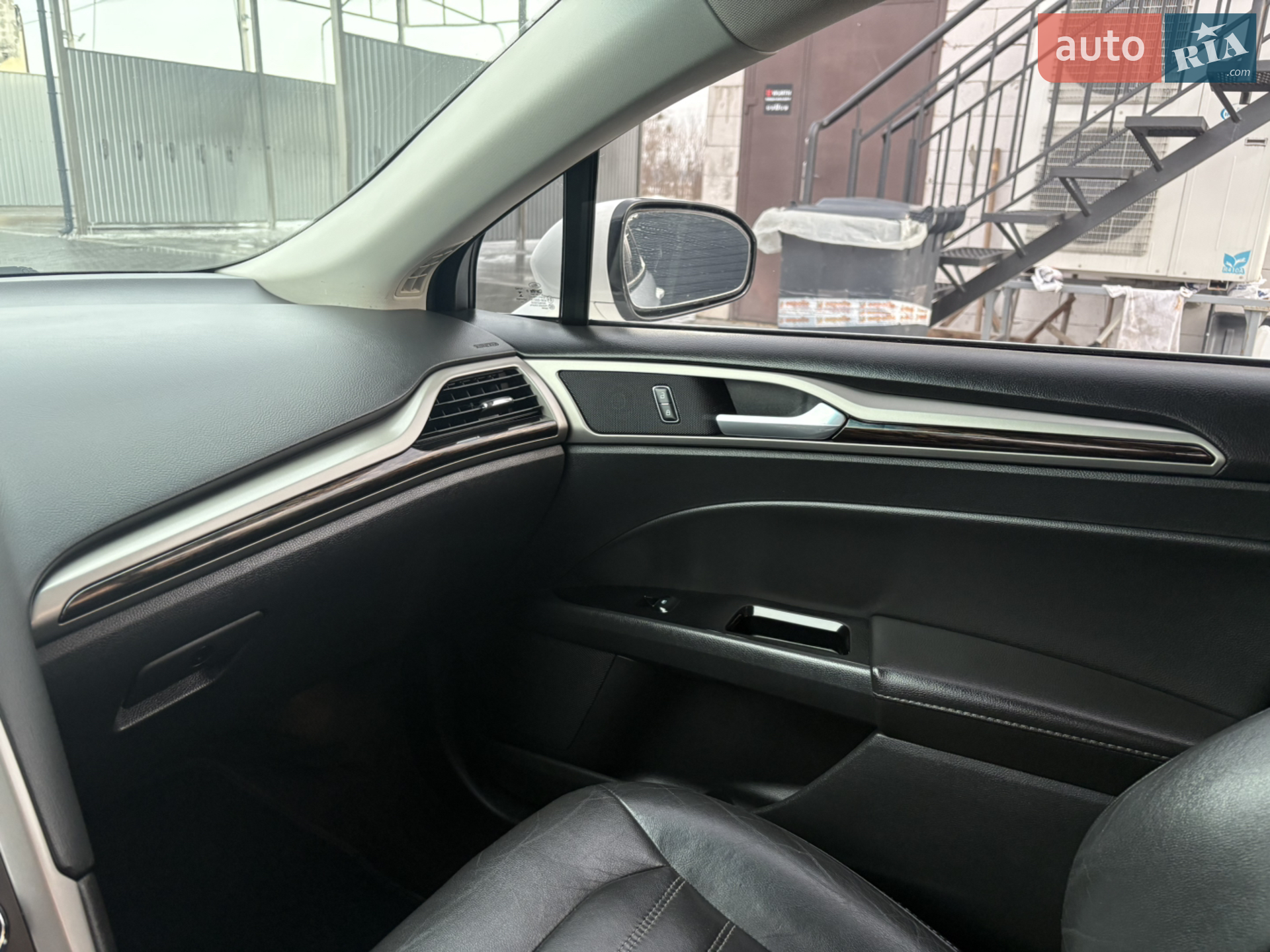 2014 Ford Fusion - мініатюра 16