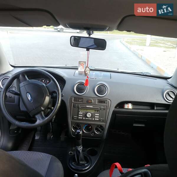 Хэтчбек Ford Fusion 2008 в Каменском фото 11 Хэтчбек Ford Fusion 2008 в Каменском