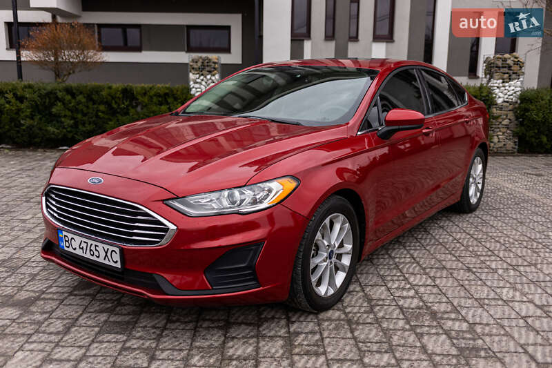 Седан Ford Fusion 2020 в Стрые