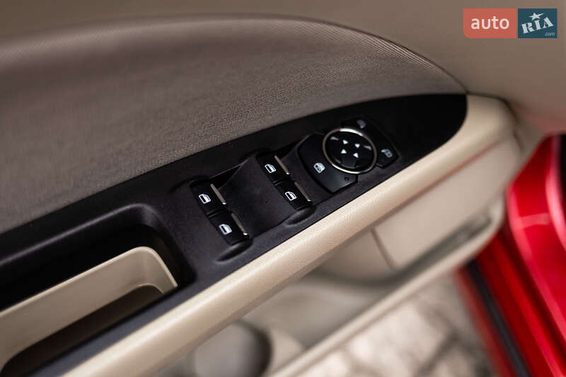 Седан Ford Fusion 2020 в Стрые