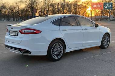 Седан Ford Fusion 2015 в Николаеве