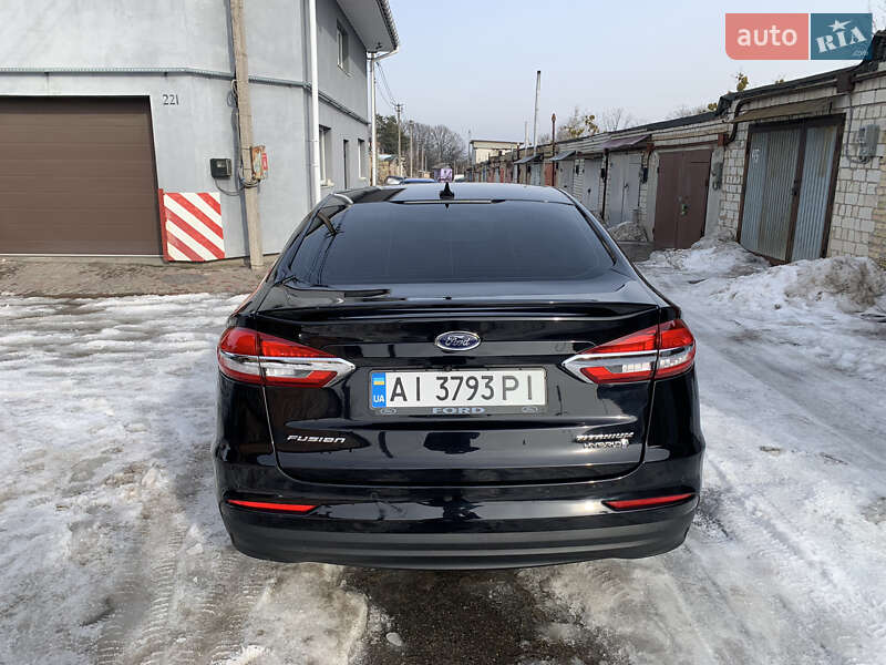 Седан Ford Fusion 2019 в Киеве