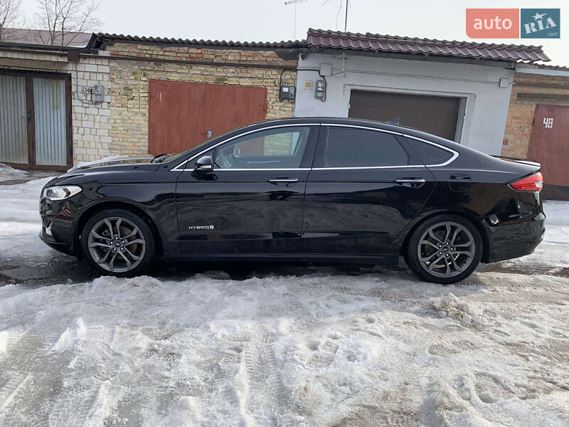 Седан Ford Fusion 2019 в Киеве