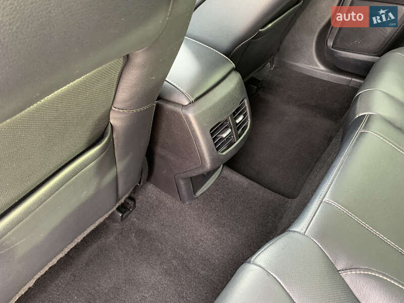 Седан Ford Fusion 2019 в Киеве