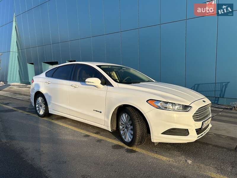 Ford Fusion 2013