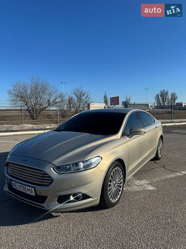 Ford Fusion 2015