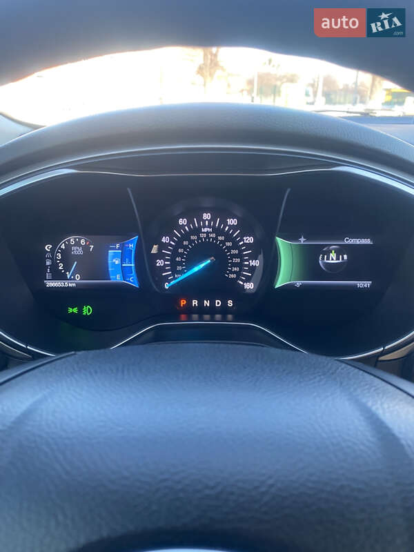 Седан Ford Fusion 2014 в Овруче