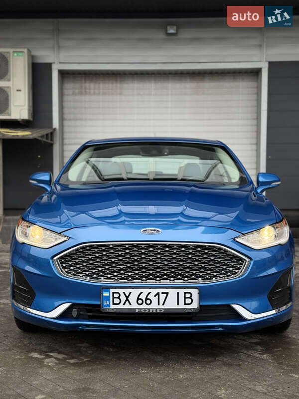 Седан Ford Fusion 2020 в Киеве