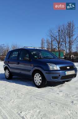 Хэтчбек Ford Fusion 2005 в Чернигове