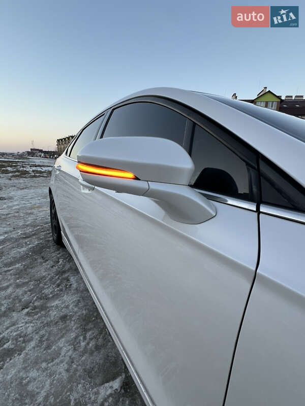 Седан Ford Fusion 2014 в Киеве фото 46 Седан Ford Fusion 2014 в Киеве