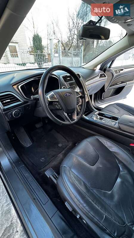 Седан Ford Fusion 2017 в Сумах