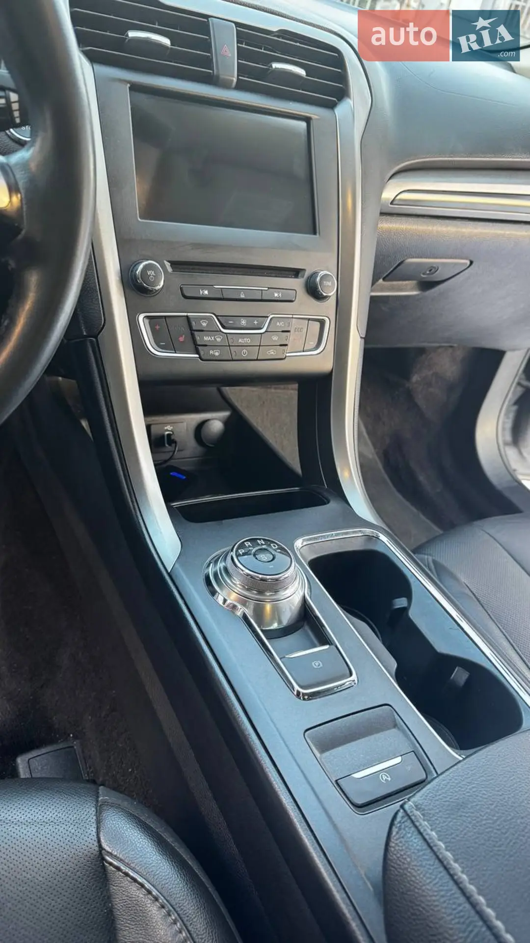 2017 Ford Fusion - мініатюра 10