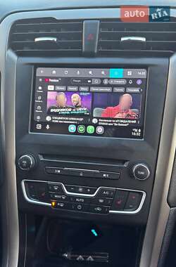 Седан Ford Fusion 2017 в Сумах