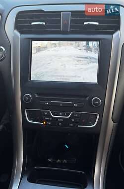 Седан Ford Fusion 2017 в Сумах