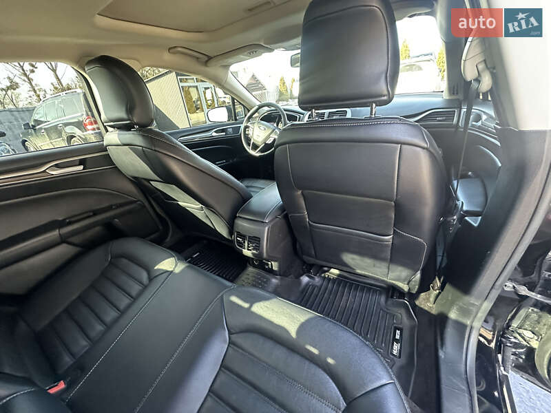 Седан Ford Fusion 2016 в Новой Водолаге