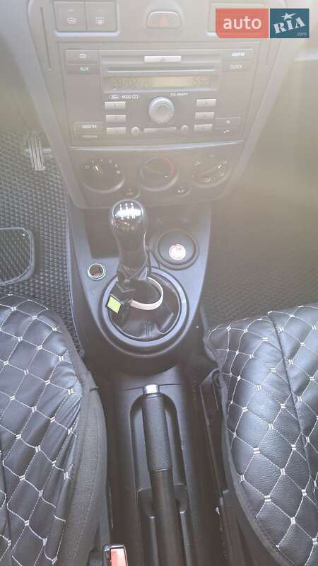 Хетчбек Ford Fusion 2007 в Славуті