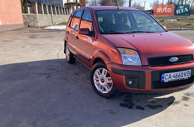 Хэтчбек Ford Fusion 2007 в Новоархангельске