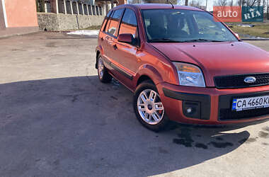 Хэтчбек Ford Fusion 2007 в Новоархангельске