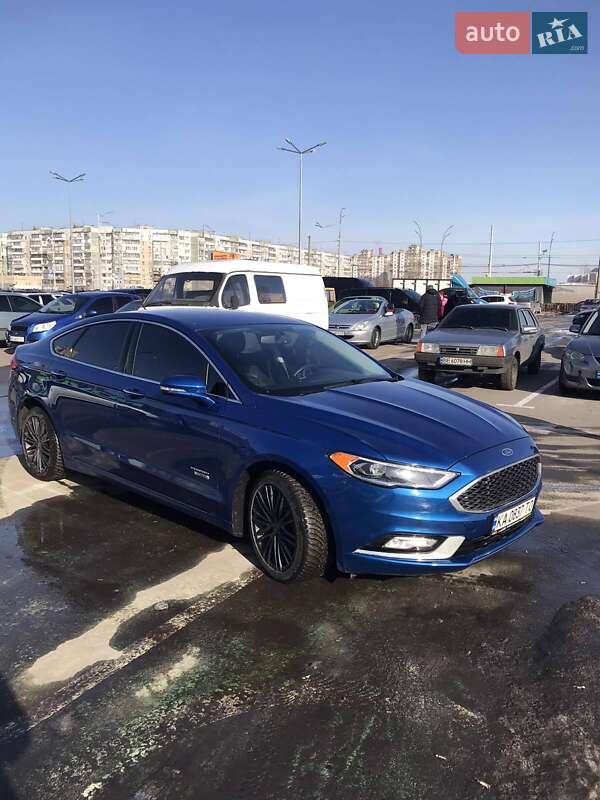 Седан Ford Fusion 2017 в Киеве