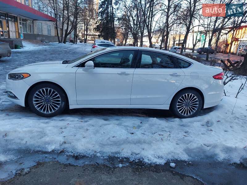 Седан Ford Fusion 2017 в Киеве