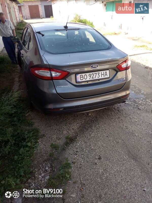 Седан Ford Fusion 2014 в Тернополе