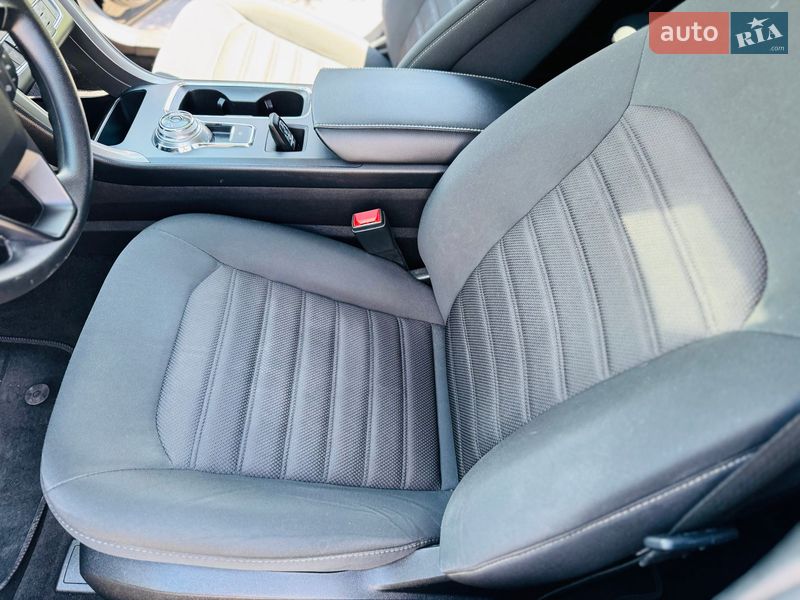 Седан Ford Fusion 2020 в Дніпрі