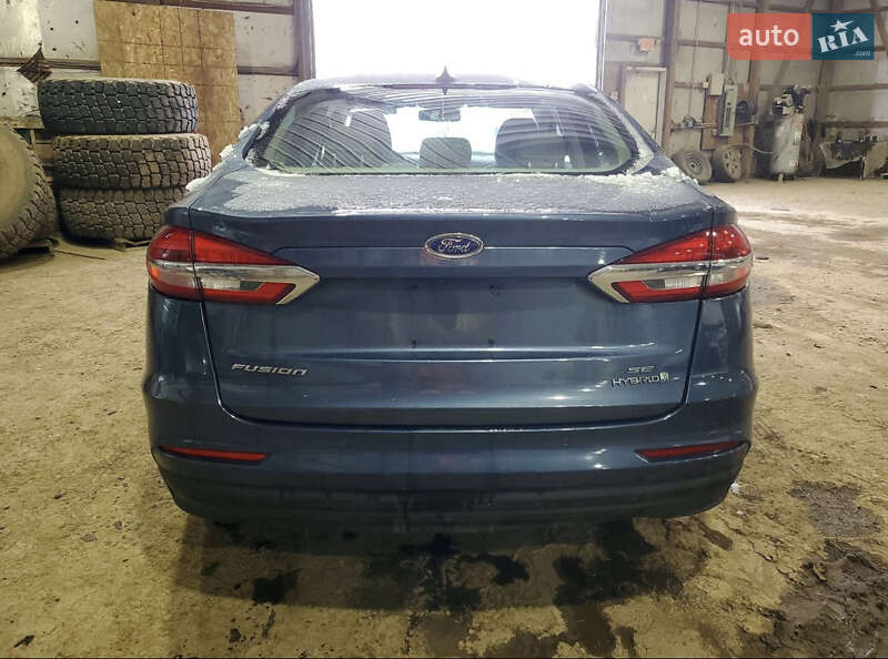 Седан Ford Fusion 2018 в Тернополе