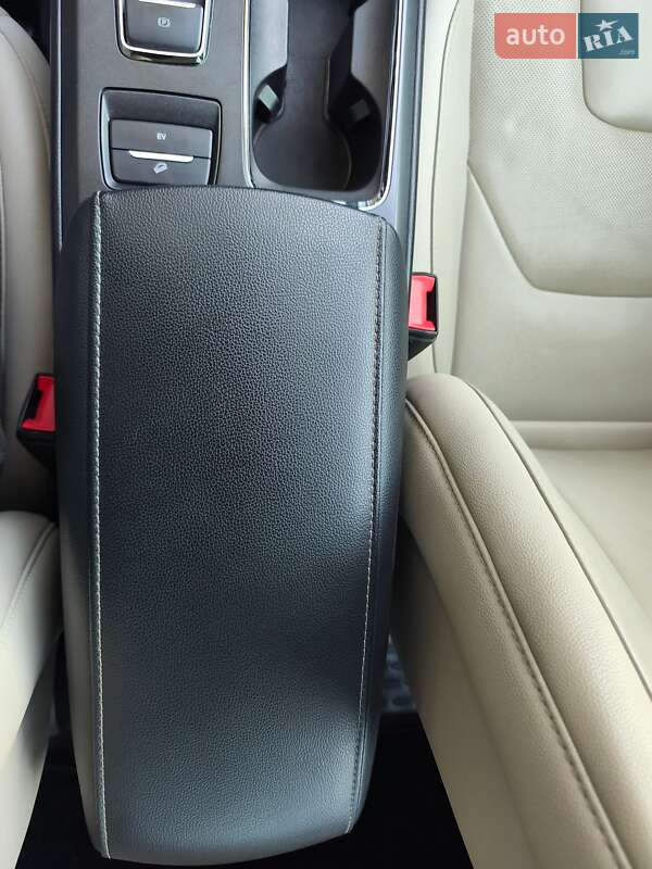 Седан Ford Fusion 2016 в Дніпрі