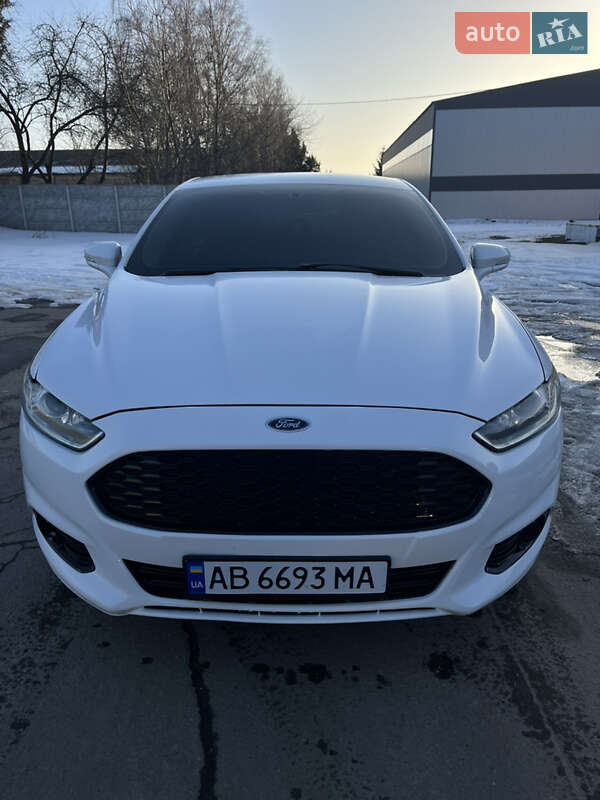 Седан Ford Fusion 2013 в Вінниці