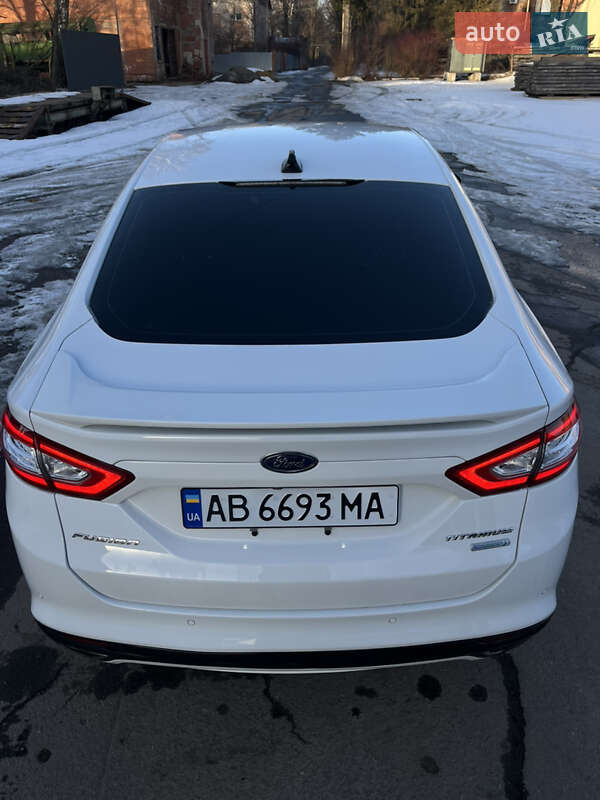 Седан Ford Fusion 2013 в Вінниці