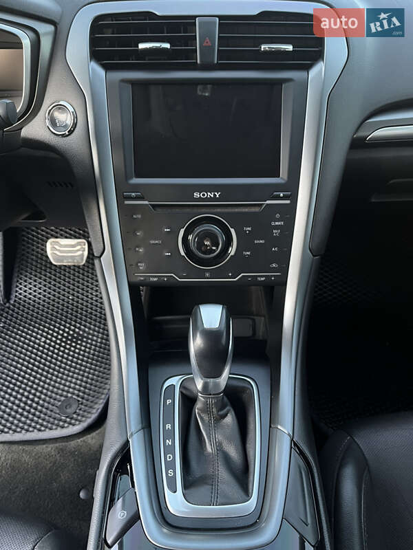 Седан Ford Fusion 2013 в Вінниці