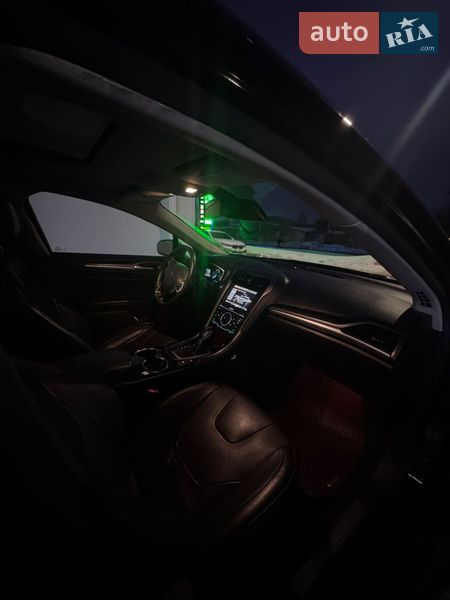 Седан Ford Fusion 2015 в Шостке