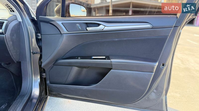 Седан Ford Fusion 2016 в Києві фото 25 Седан Ford Fusion 2016 в Києві