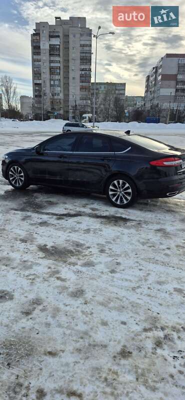 Седан Ford Fusion 2019 в Сумах