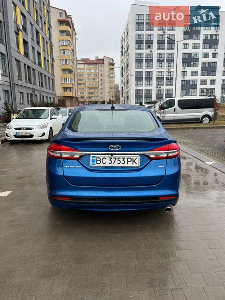 Седан Ford Fusion 2017 в Львове