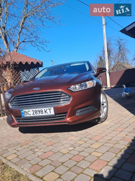 Ford Fusion 2016