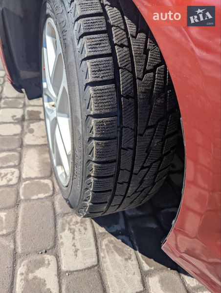 Седан Ford Fusion 2013 в Староконстантинове