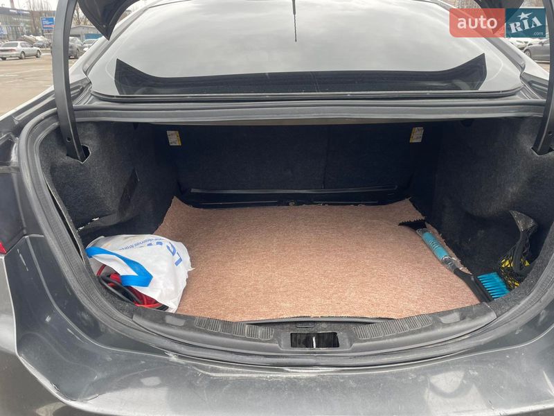 Седан Ford Fusion 2014 в Киеве