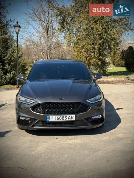 Седан Ford Fusion 2017 в Измаиле
