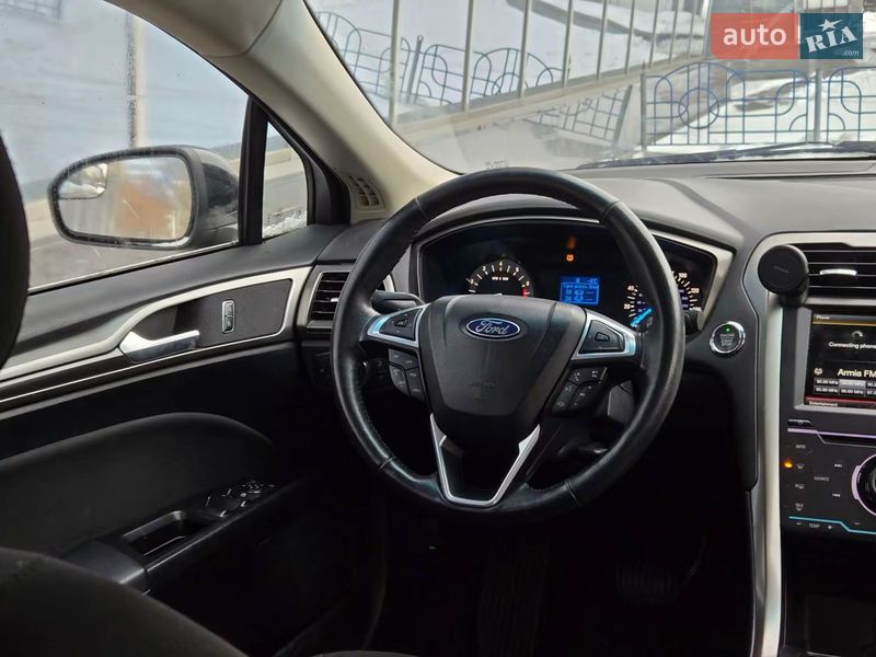 Седан Ford Fusion 2016 в Києві