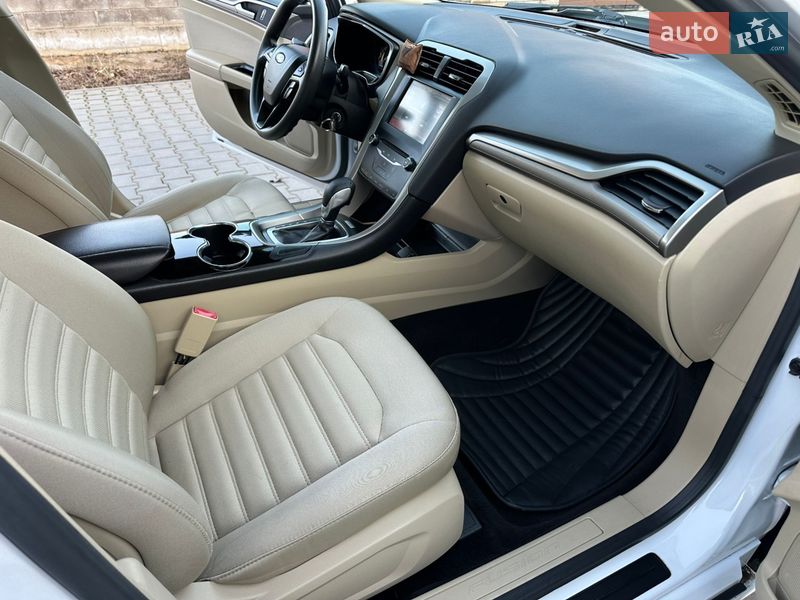 Седан Ford Fusion 2014 в Одессе