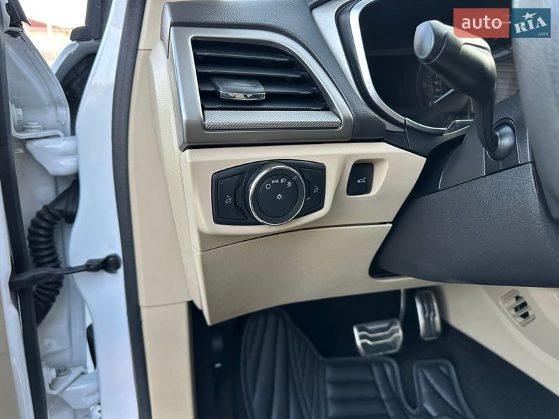 Седан Ford Fusion 2014 в Одессе