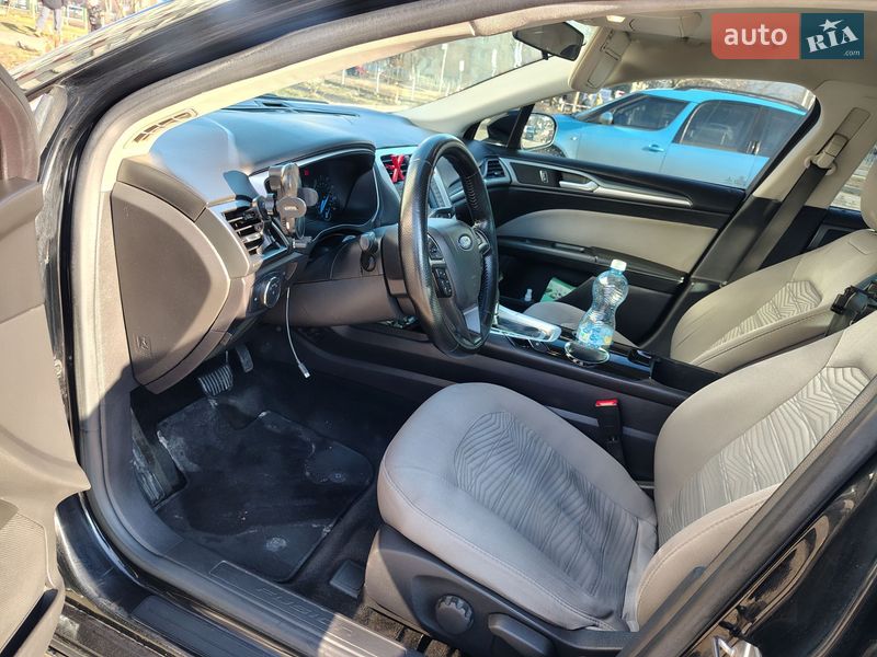 Седан Ford Fusion 2016 в Киеве
