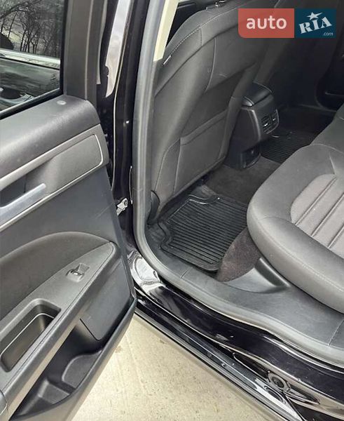 Седан Ford Fusion 2019 в Киеве