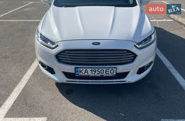 Седан Ford Fusion 2013 в Києві