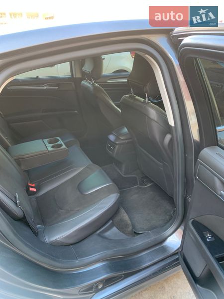 Седан Ford Fusion 2015 в Киеве