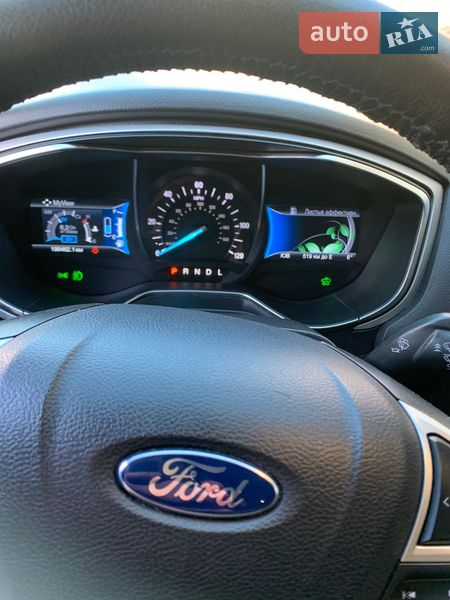 Седан Ford Fusion 2015 в Киеве