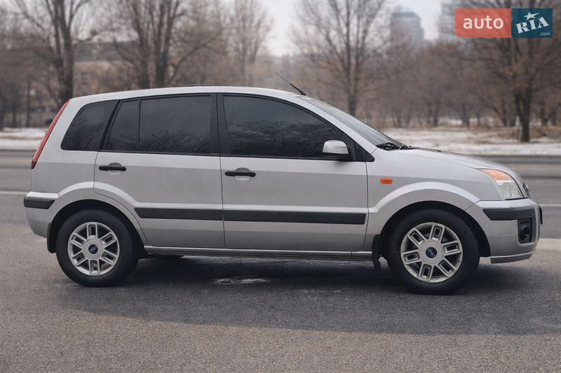 Хетчбек Ford Fusion 2007 в Києві