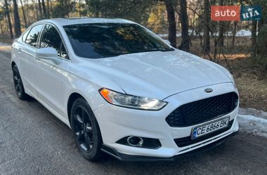 Седан Ford Fusion 2015 в Ровно