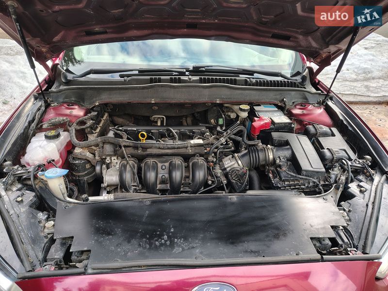 Седан Ford Fusion 2015 в Кодаках